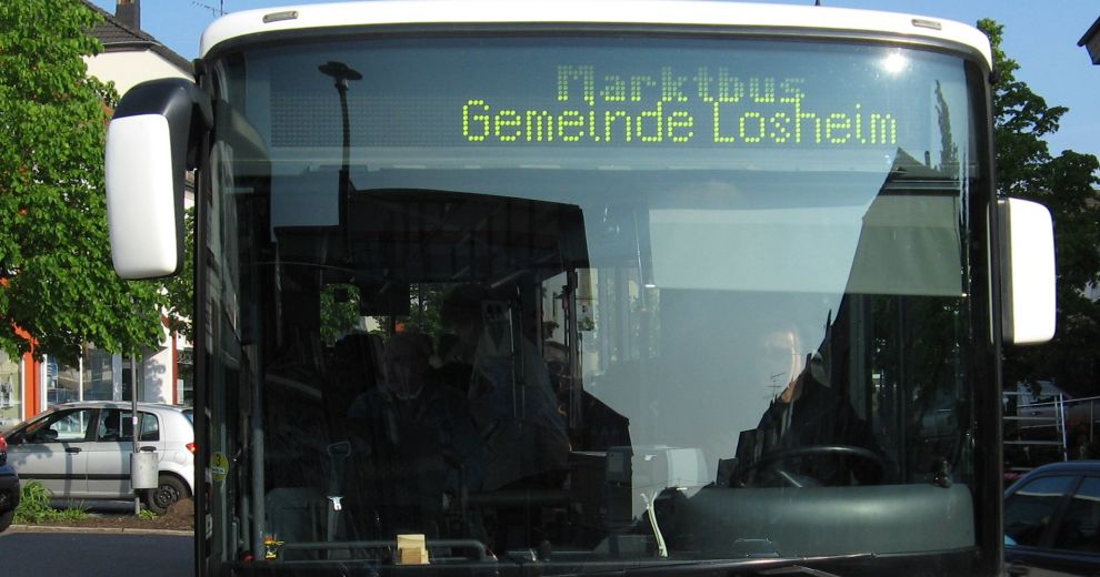 Der Marktbus Losheim am See von vorne